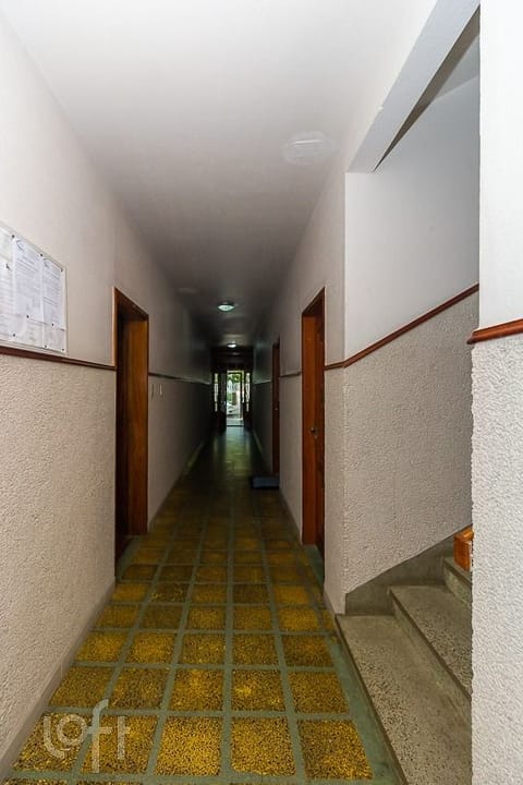 Image 32 - 227900